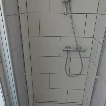شقة Einladende Obergschosswohnung Mit Sonnigem Balkon فيتموند